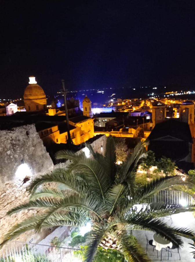 Trigona Garden Suite Noto Kültér fotó